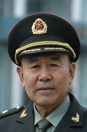 黄世林