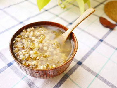 绿豆薏仁汤